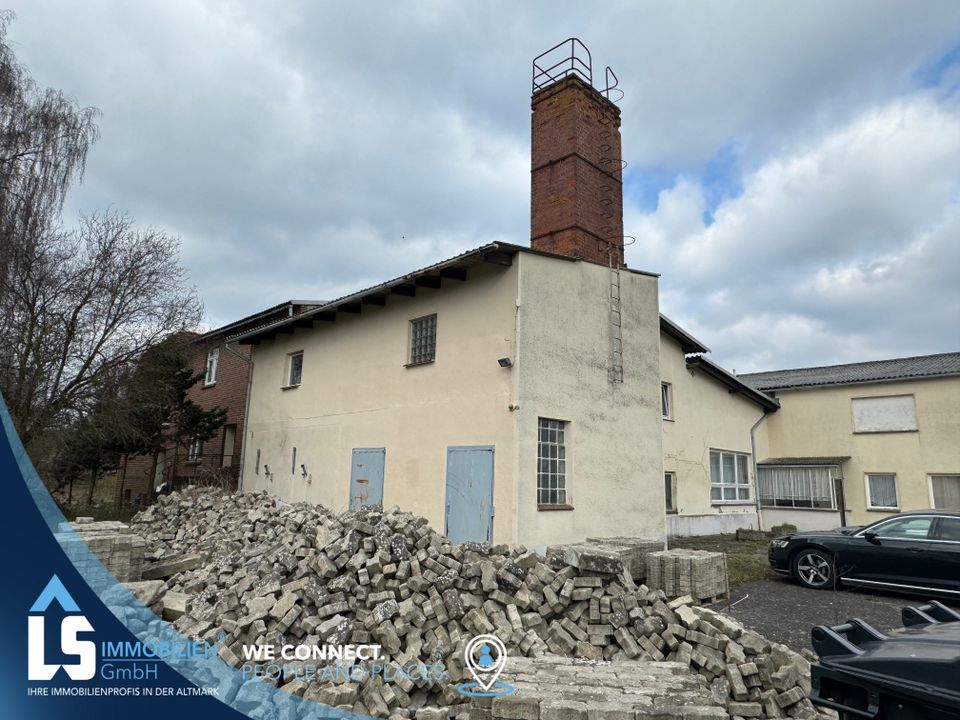 Ehemalige Molkerei mit Betreiberwohnung, Großküche und Kantine in Vielank