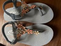 Skechers  Yoga Foam   Sandale  Neu Sachsen - Riesa Vorschau