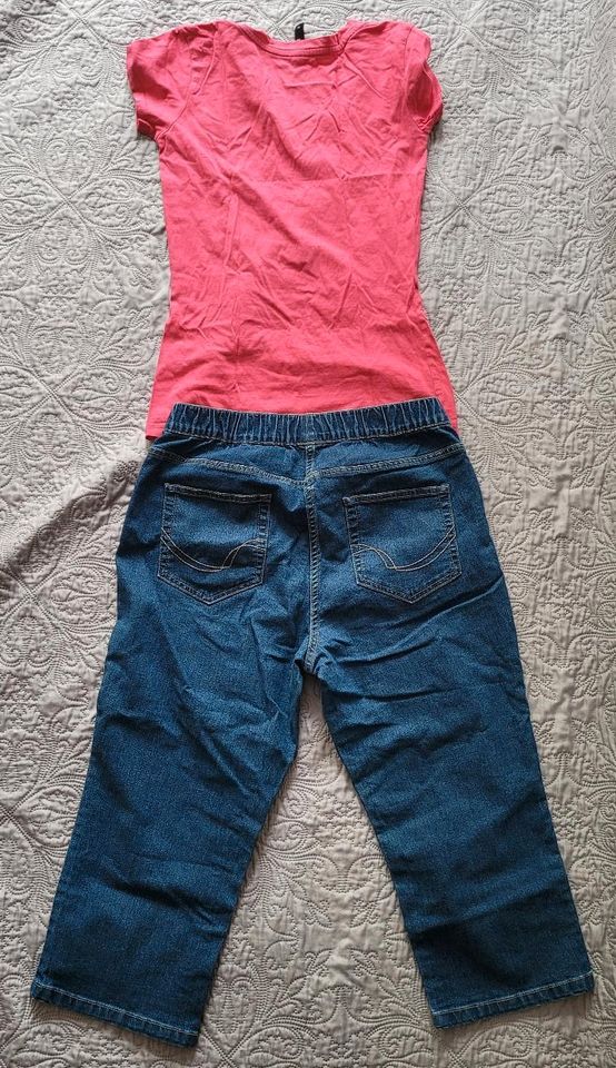 Outfit, pinkes Shirt und 7/8 Jeans in Größe XS in Köln