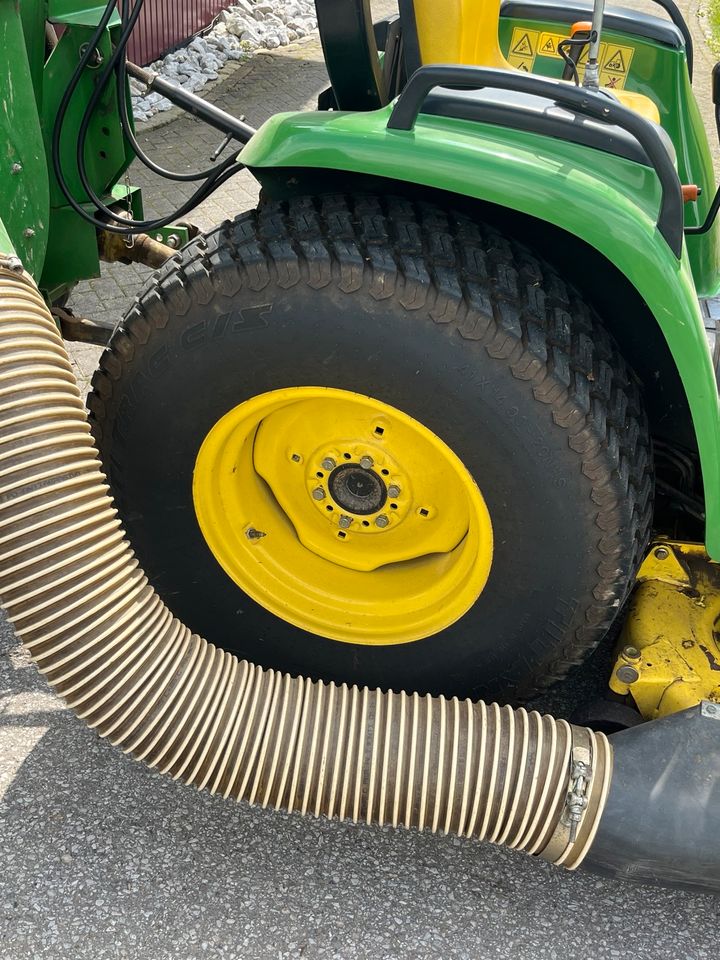 John Deere 4400 in Hückeswagen