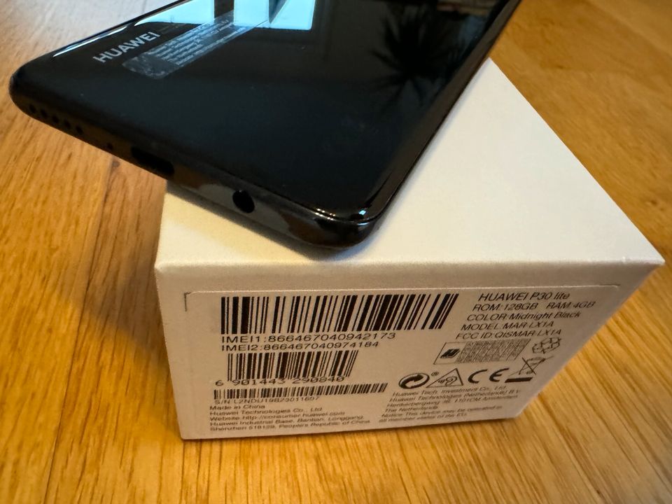 HUAWEI P30 Lite schwarz/midnight blac 128 GB - sehr guter Zustand in Zirndorf