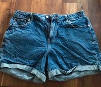 Short Panty Jeans Kurze Jeanshose New Look Größe L blau Neustadt - Huckelriede Vorschau