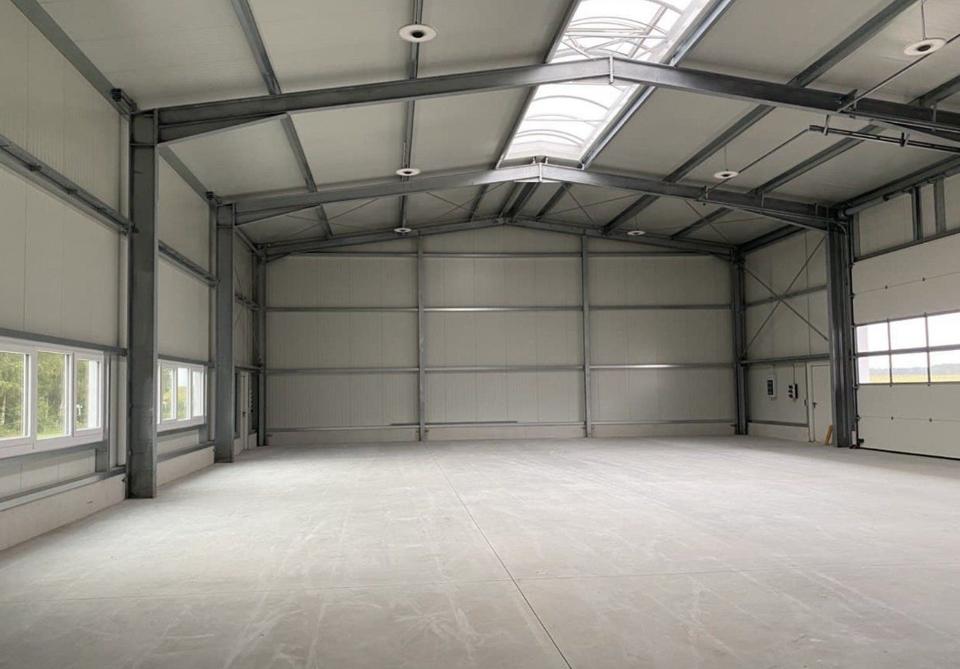 Suche Lagerhalle, Werkstatt, Scheune, Trocken mit Stromansch. in Herrieden