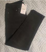 Zara Frauen Jeans Skinny Fit Gr 44 Schwarz Neu mit Etikett Aubing-Lochhausen-Langwied - Aubing Vorschau