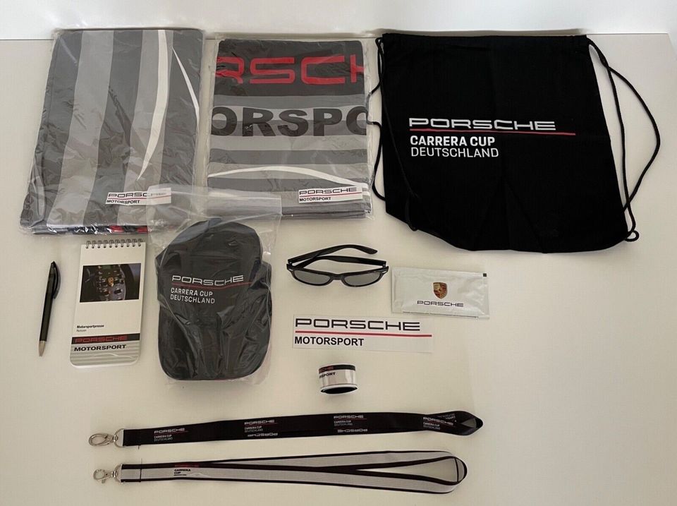 12teiliges Porsche Motorsport Fan Paket Strandtuch Handtuch Cap in Berlin