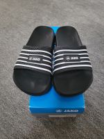 JAKOlette II Kinder Badeschuhe Badelatschen schwarz weiß Gr. 36 Nordrhein-Westfalen - Kaarst Vorschau