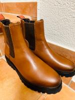 Marc O´Polo Damen-Stiefel Leder (braun), Größe 6 1/2 Hessen - Hofheim am Taunus Vorschau