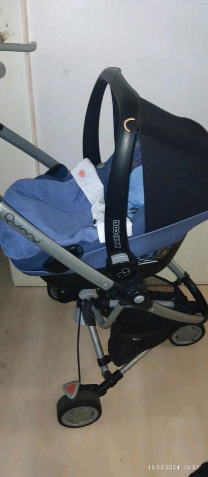 Maxi Cosi i-sitz und citti mit Adapter und Quinny Zapp Gestell in Eckernförde