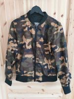 Urban classics Jacke L camouflage Niedersachsen - Uslar Vorschau