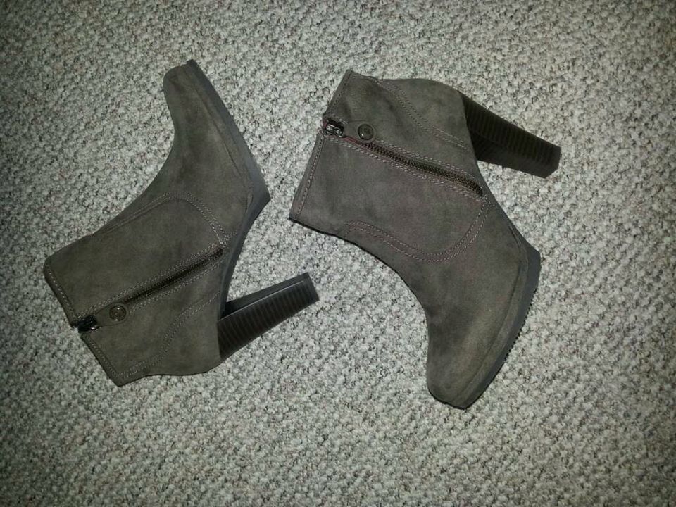 Stiefeletten S Oliver Neu ♡ in Wallsbüll