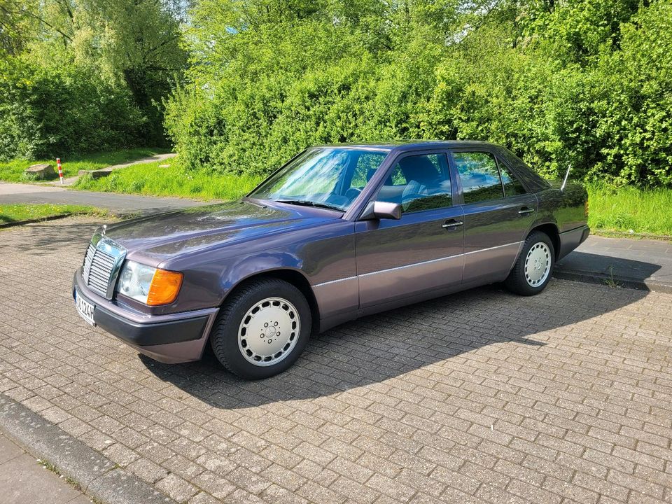 W124 200d Bornit Automatik in Essen