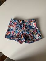 Shorts ZARA Gr. 116 Mädchen Hose Blumen Top❗️ Innenstadt - Köln Altstadt Vorschau