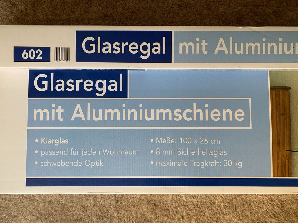 2 Glasregale mit Aluminium Schiene in Barendorf
