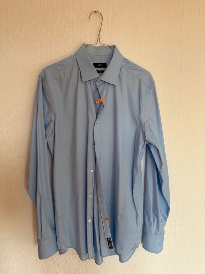 HUGO BOSS Hemd - Slim Fit Easy Iron - Größe 40 15 3/4 - hellblau in Stuttgart