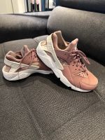 Nike Huarache Damen Gr. 39 Nordrhein-Westfalen - Recklinghausen Vorschau