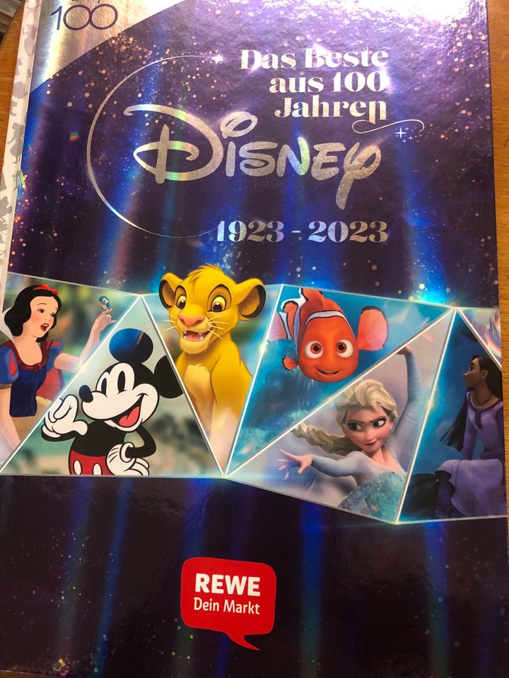 Disney Sticker 100 Jahre Disney von Rewe zu verschenken in Bergisch Gladbach