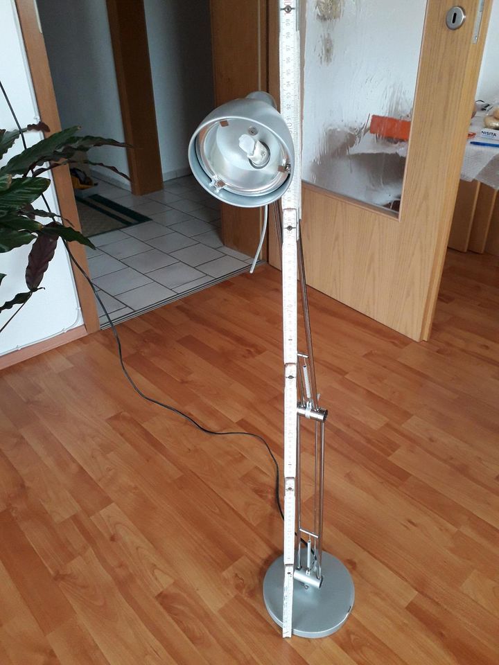 Stehlampe ,Schreibtischlampe,Lampe in Pilsting