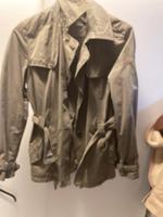 Trenchcoat, Kurz Größe 40 S. Oliver Khaki Hessen - Lahnau Vorschau