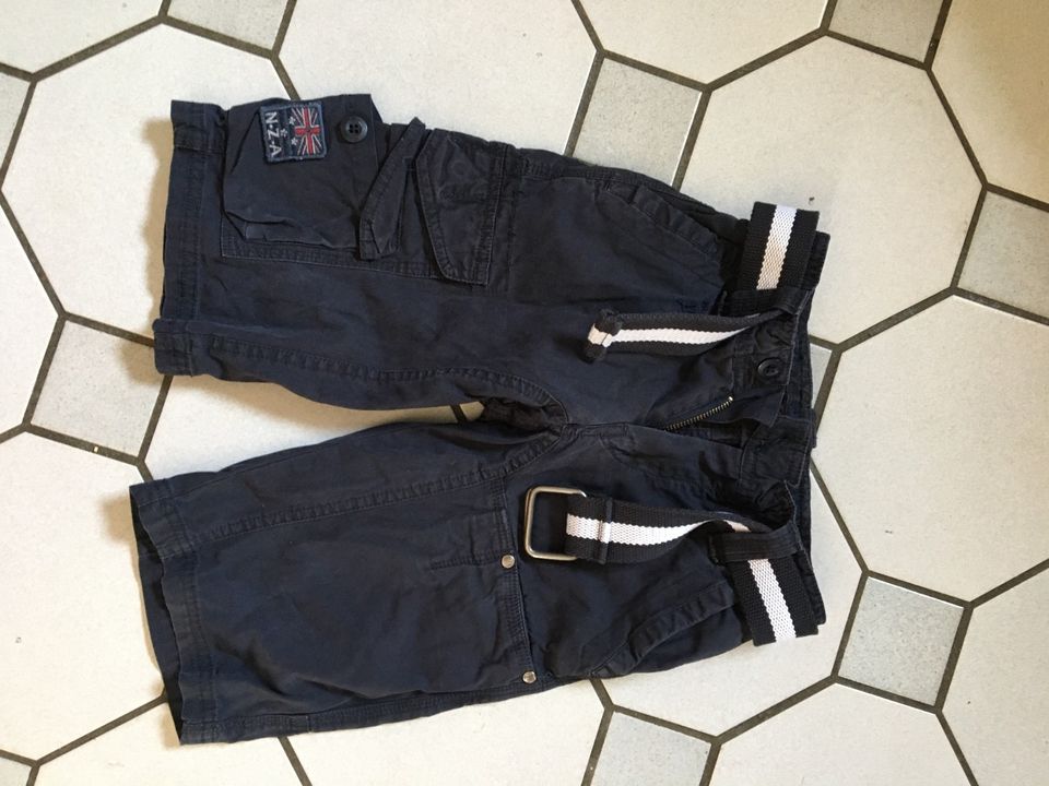 NZA blaue kurze Hose 116 Slim in Grafing bei München