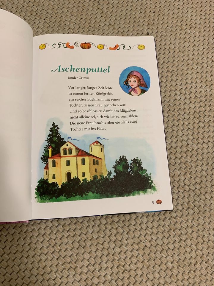 Wunderschöne Märchenwelt Kinderbuch ab 5 Jahre in Hamburg