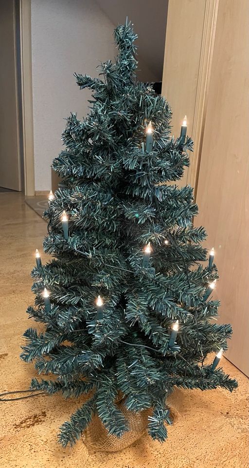 Künstlicher Weihnachtsbaum 85 cm + Beleuchtung in Wadersloh