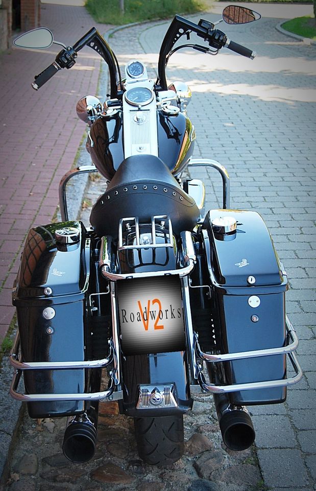 Harley Davidson Road King FLHR in Stelle