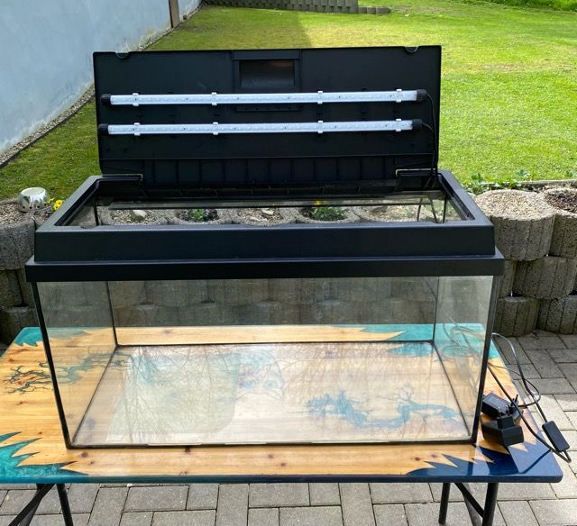 Aquarium 112l mit ganz viel Zubehör und Equipment in Bad Bibra