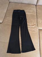 leichte Stoffhose von Pieces mit Schlag, Gr XS, schwart Brandenburg - Strausberg Vorschau