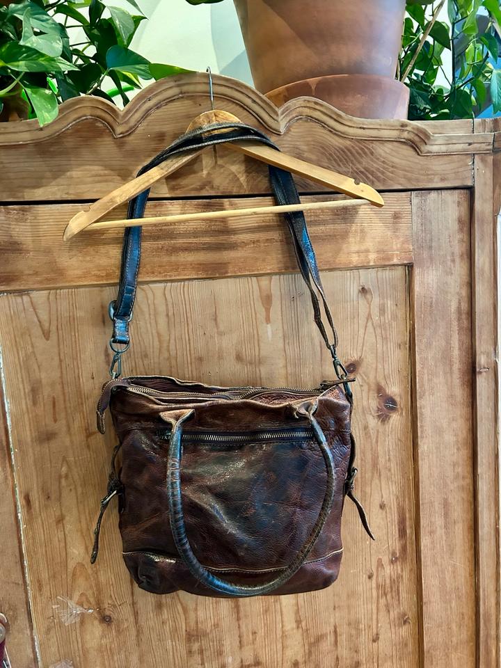 Leder-Handtasche von Sacha – mit schöner Patina, ohne Makel in Königswinter