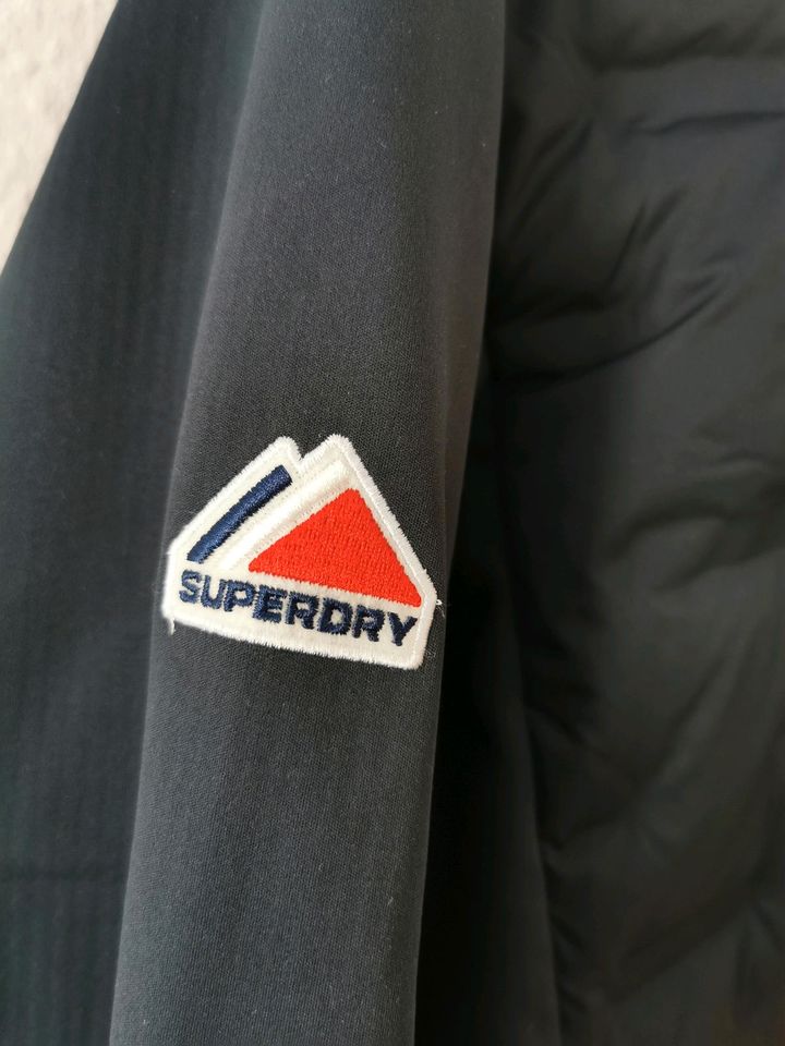 Superdry Herrenjacke Neu und unbenutzt Größe L in Ascheberg