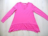 Neuwertig! Shirt von bpc in pink mit Spitze Gr. 42/44 Hessen - Birstein Vorschau