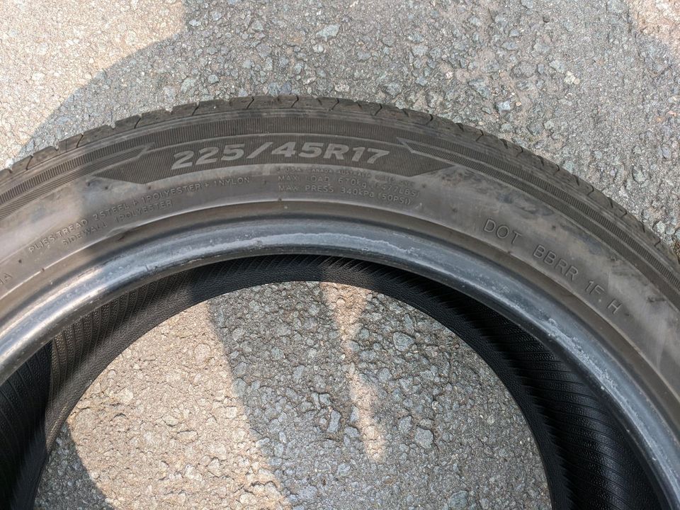 2 Reifen Hankook Ventus Prime 3 Sommer 225/45R17 94W 6,5mm in Gotha