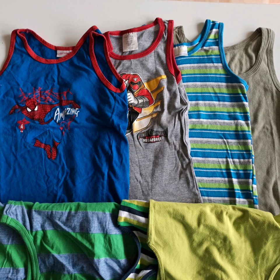 98 104 110 116 8x Unterhemd H&M  Kinder Strumpfhose Spiderman in Berlin