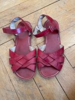 Süße Sandalen von Zara Größe 32 Berlin - Neukölln Vorschau