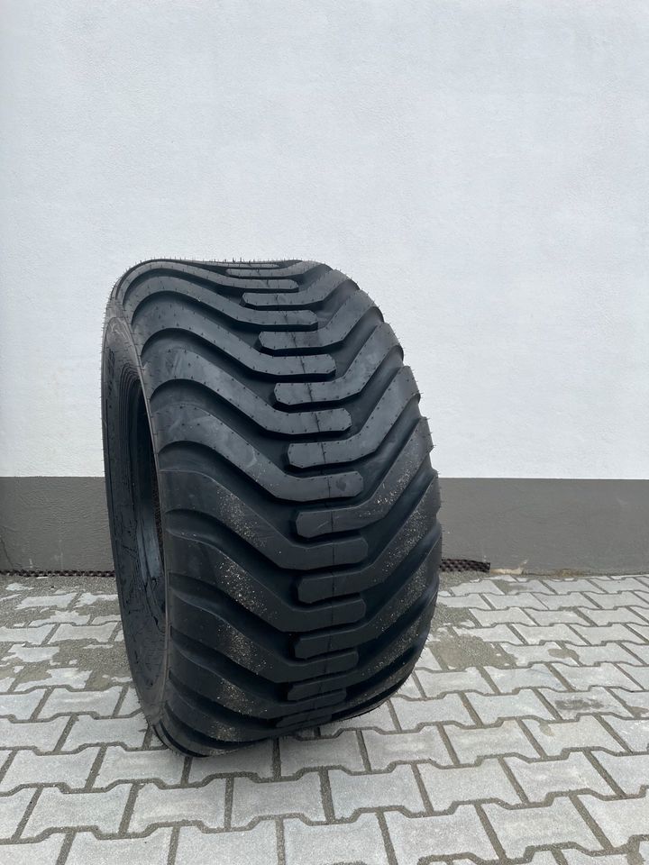 CEAT 550/45-22.5 T422 VALUE PRO TL 159/156 A8/B (16PR) in Oberschneiding