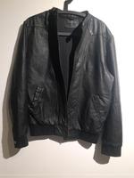 Lederjacke XL in schwarz Nordrhein-Westfalen - Wesel Vorschau