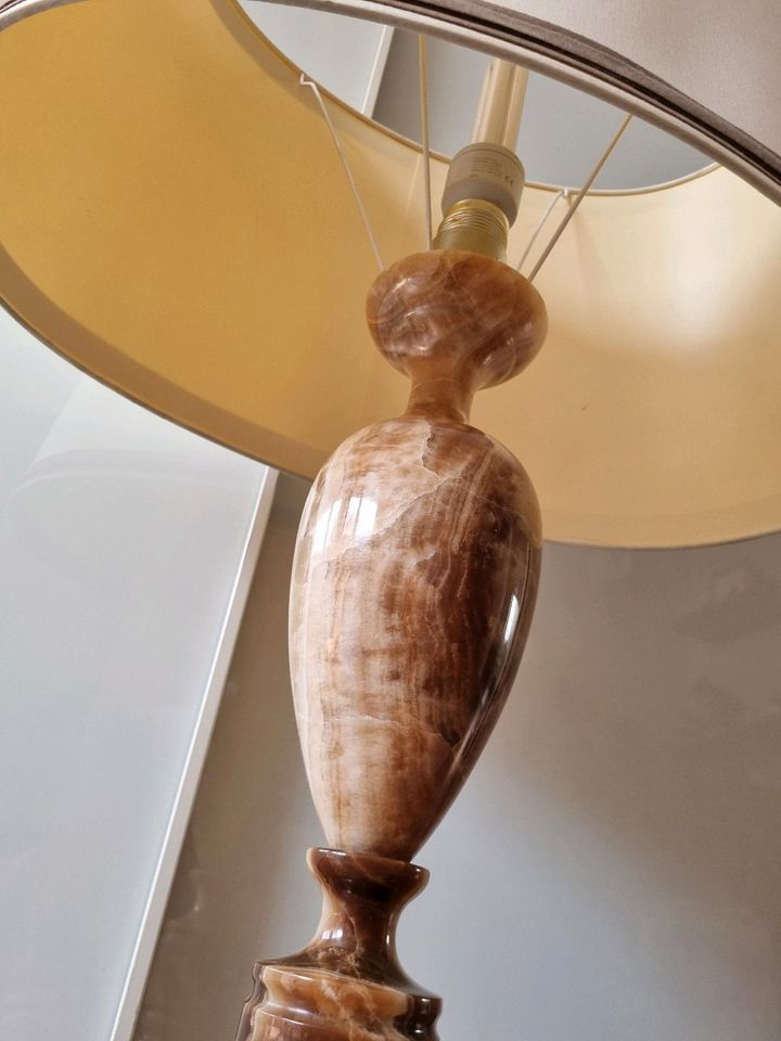 Alte Stehlampe aus Onyx 72cm Vintage Antik in München