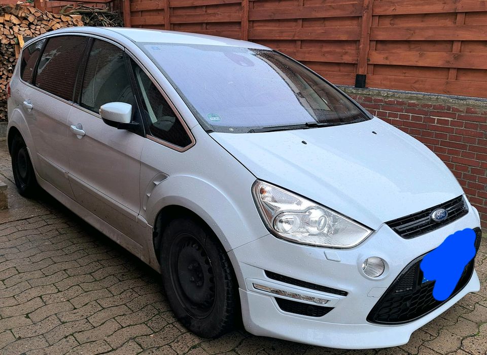 Ford S-Max 2,2 TDCi 200PS DPF Titanium S weiß Perlmut in Helmstedt