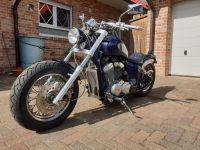 Honda VT 600 C Shadow Custombike Umbau 200er Reifen Bobber Niedersachsen - Staufenberg Vorschau