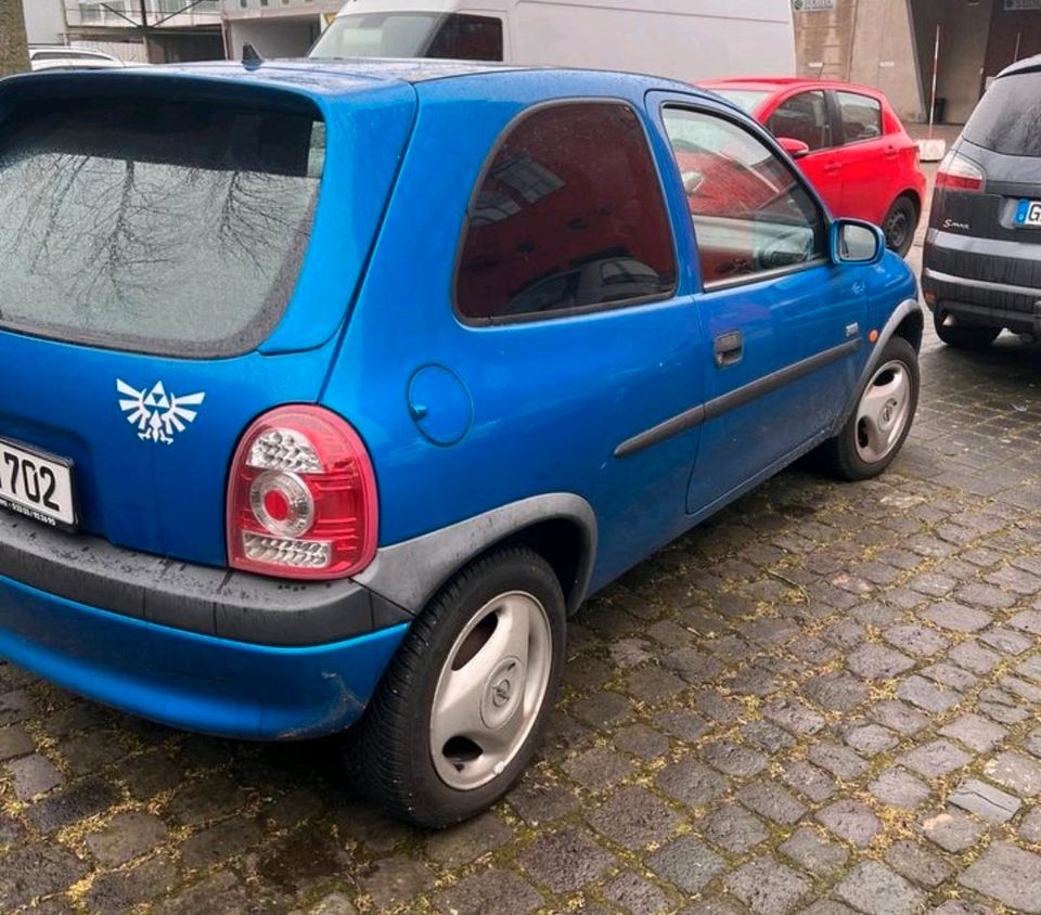 Opel Corsa B (Blau) in Köln