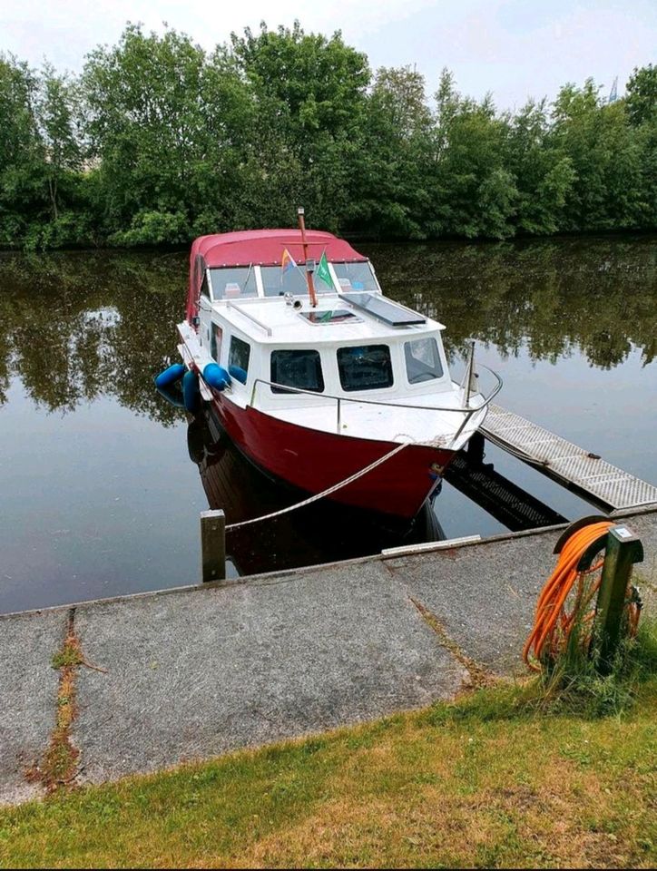 Motorboot, Kajüte, Außenborder Honda & Hafentrailer in Emden