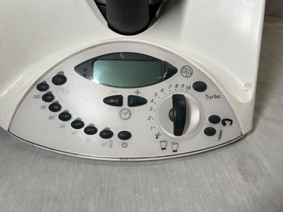 TM 31 Thermomix älteres Model neues Display in Freiburg im Breisgau