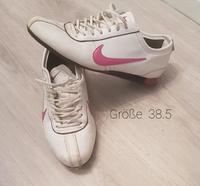 Nike Turnschuhe Größe 38,5 Schleswig-Holstein - Lübeck Vorschau