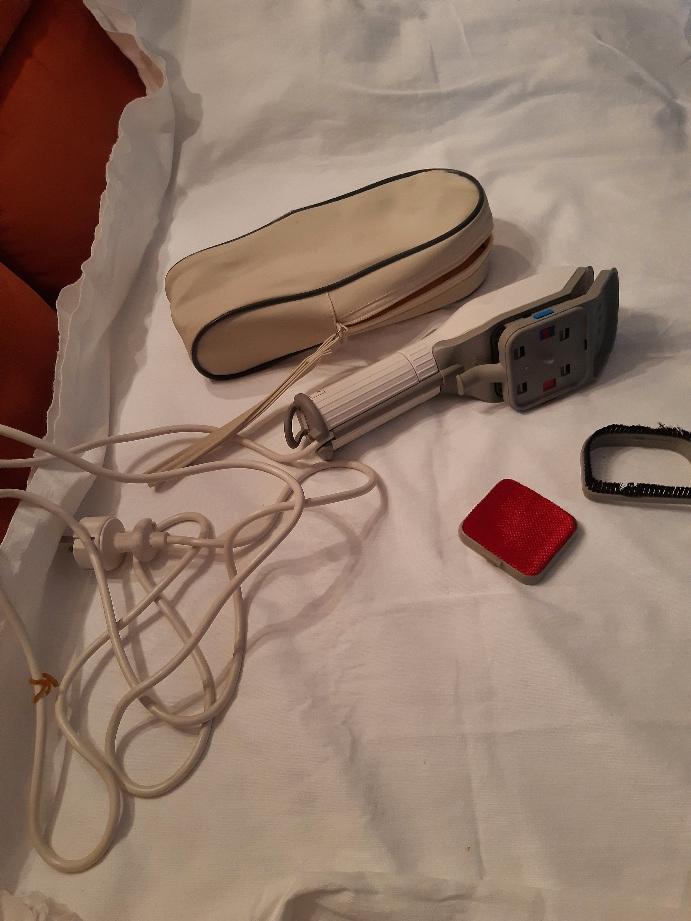 Rowenta DA 56S, dress fit plus, Dampfglätter/bügler, Travelbag in Freiburg im Breisgau