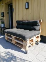 Paletten Couch mit Paletten Kissen grau und Rollen Baden-Württemberg - Titisee-Neustadt Vorschau