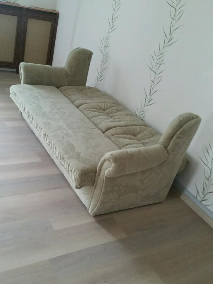 Couch/ Schlafsofa in Saarbrücken