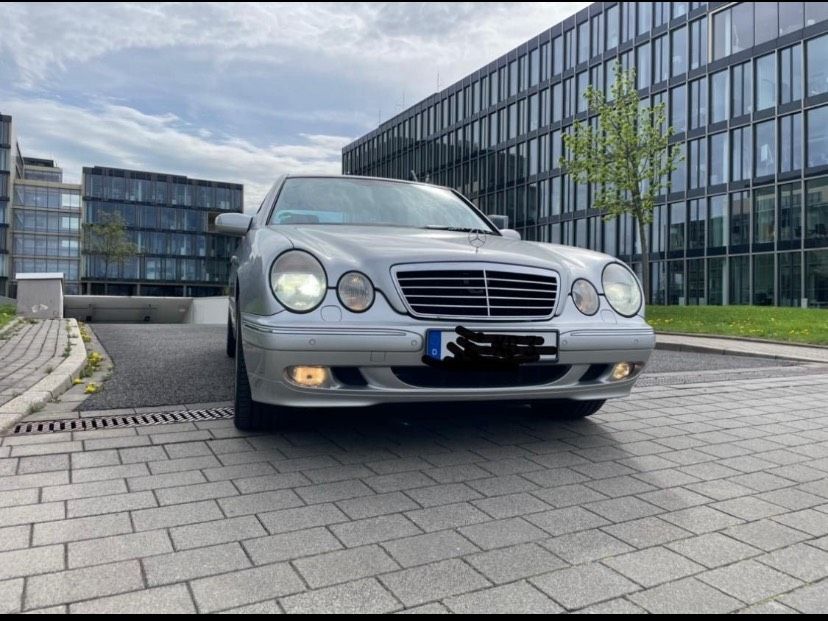 Mercedes w210 E klasse280. 4 Matic  erste Hand wenig Kilometer in Essen