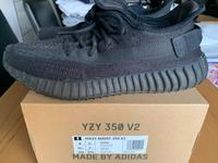 YEEZY BOOST 350 V2 in Größe 41 1/3 Aachen - Aachen-Haaren Vorschau