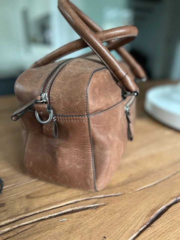 Leder Handtasche von Marc O‘Polo in braun in Niederneisen