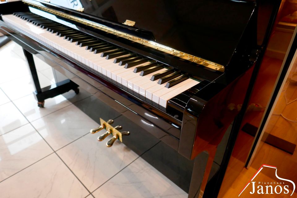 Essex by. Steinway & Sons Klavier ✱ Baujahr 2007 ✱ 116 cm in München